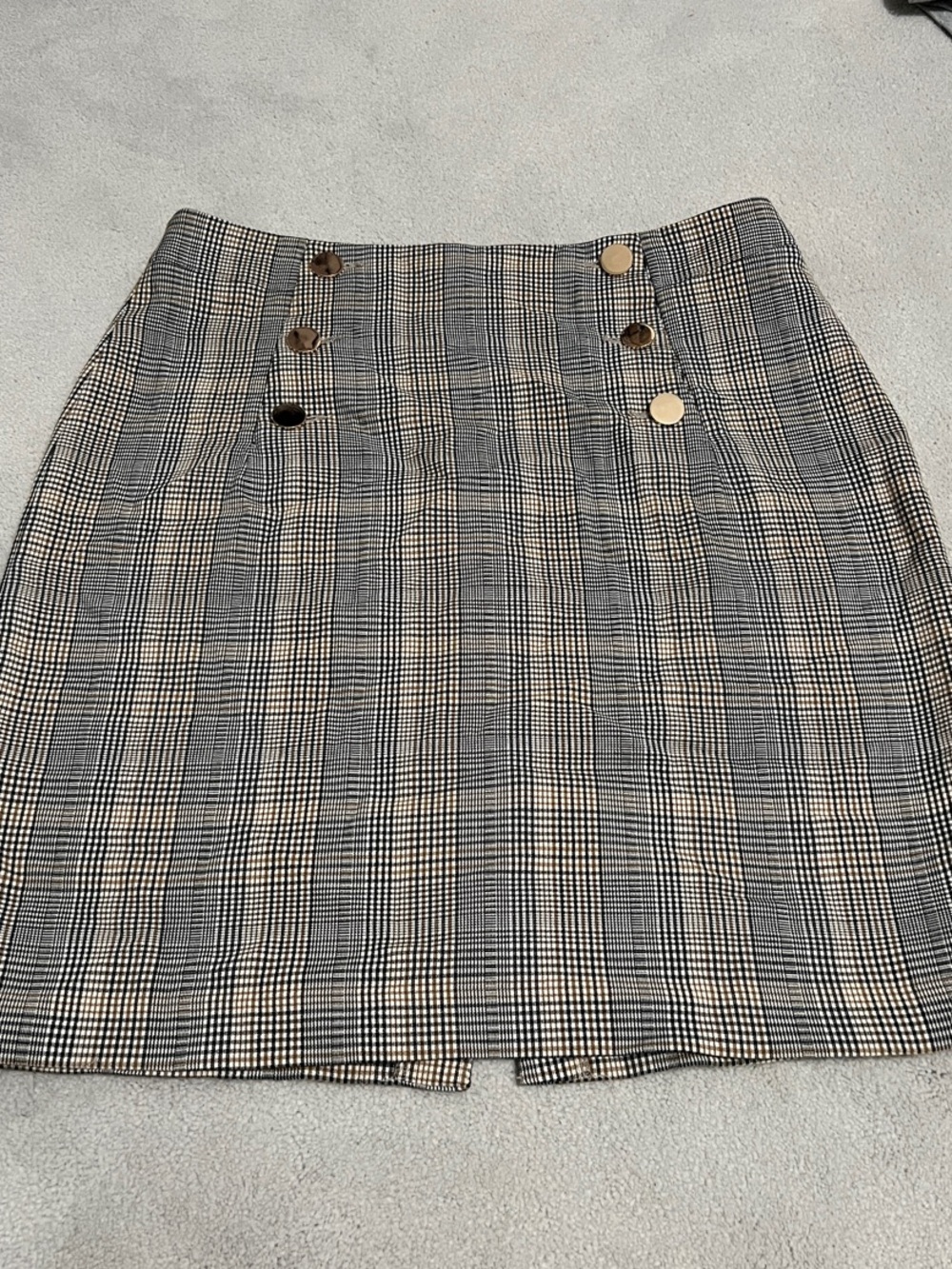 Plaid Button Front Mini Skirt in Beige and Black